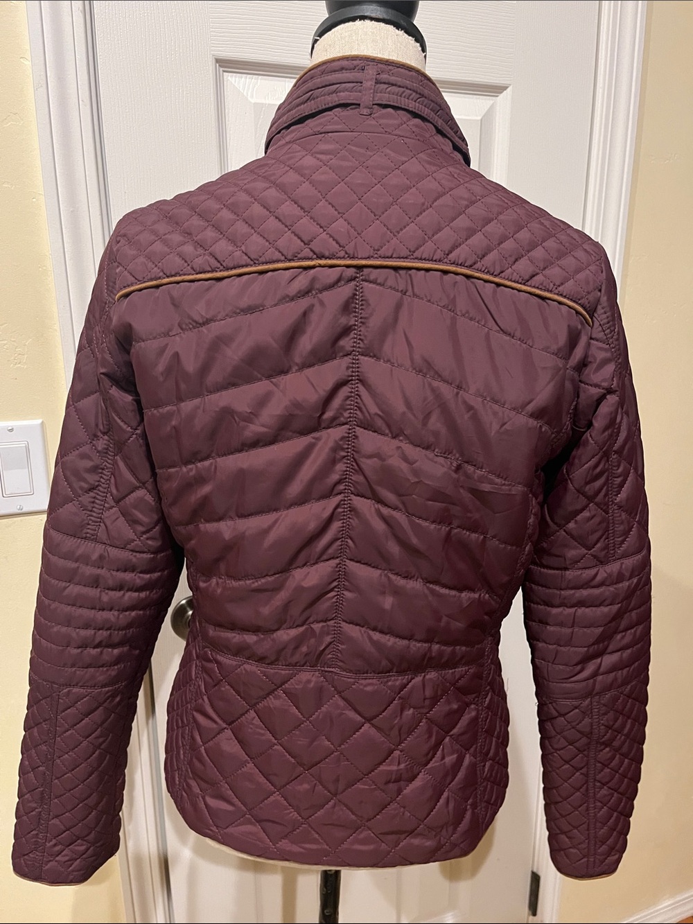 Women's Quilted Eggplant Purple Puffer Jacket with Zip Front - Picture 5 of 6